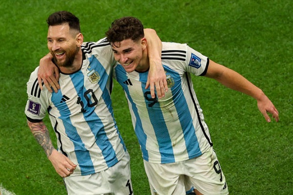 Messi and Alvarez propel Argentina to the World Cup Finals after a 3-0 victory over Croatia.
