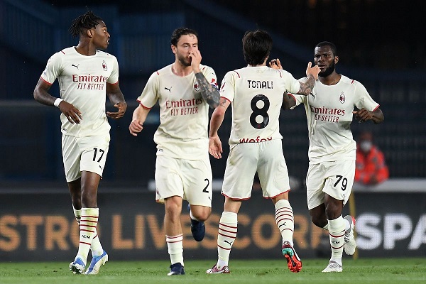 AC Milan legend Franco Baresi is confident the current group of players will hold their nerve to win the Serie A title for the first time in 11 years.