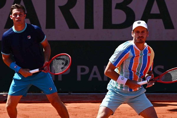 Koolhof and Skupski advance to Roland Garros Quarter Finals.