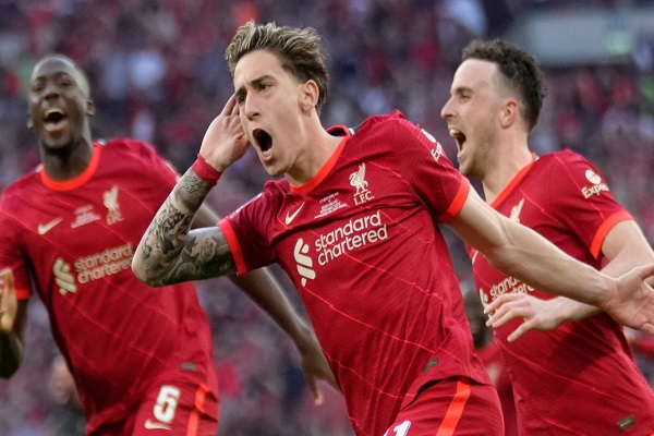 Liverpool Beat Southampton To Take Title Race To Final Day
