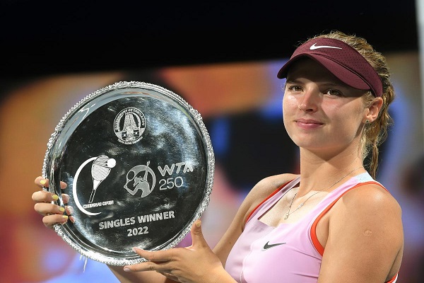 Linda Fruhvirtova makes another comeback to win the WTA Chennai Open.