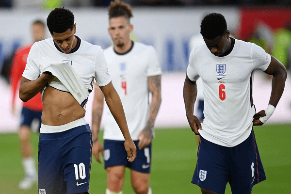 As England's Nations League difficulties continue, they lose 4-0 at home against Hungary.