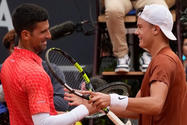Rune beats Reigning Champion Djokovic in Rome Quarter Finals. 