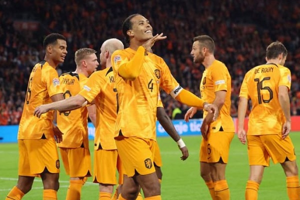 Van Dijk scores as Netherlands reach National League Finals.
