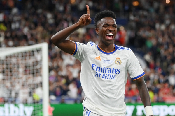Vinicius confirms Real Madrid stay.