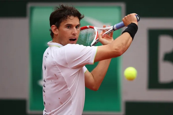 Thiem defeats Gasquet in Metz as he continues to the second round.