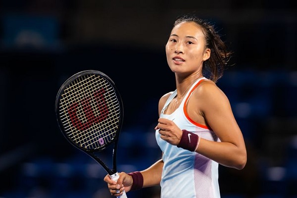 Zheng Qinwen advances to Quarter Finals at Tokyo.