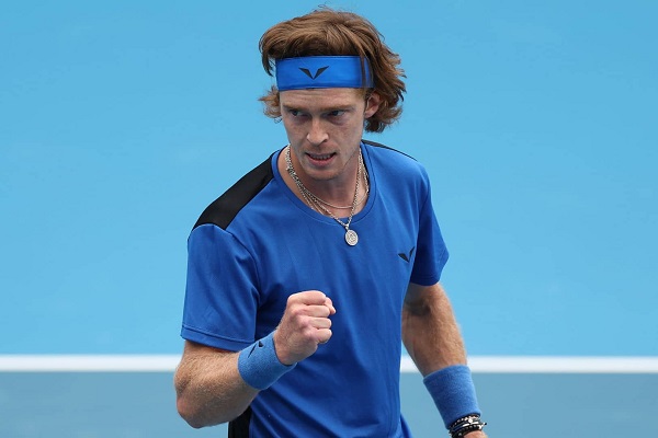 Rublev qualifies to third round of the Australian Open.