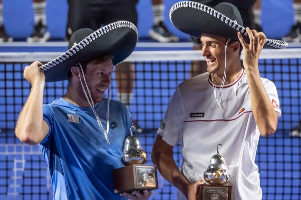 Alexander Erler and Lucas Miedler claim the doubles title in Acapulco.