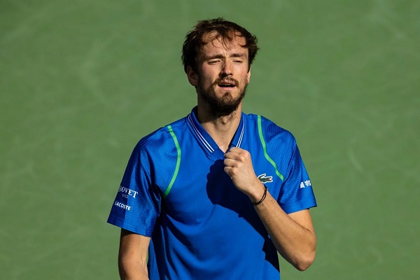 Medvedev defeats Tiafoe in Indian Wells Semi Finals.