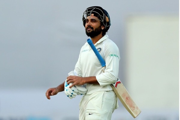 Murali Vijay announces his international cricket retirement.