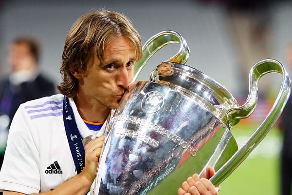 Luka Modric signs new one-year deal at Real Madrid.